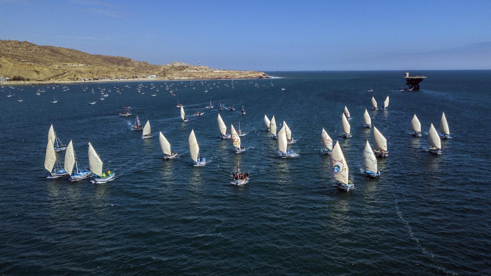 Traditional Artesinal Sailing boats at the Tropical Sea of Peru©Fundacion Albatros Media