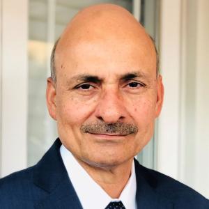 Dr. Manzoor Qadir