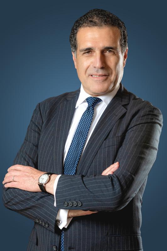 Dr Gonzalo Castro de la Mata